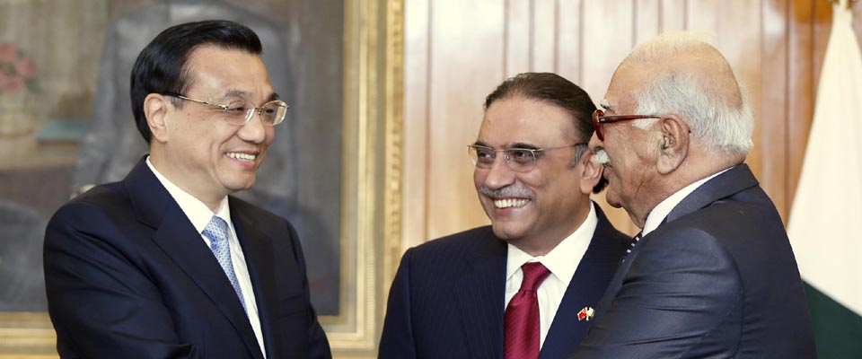 李克强同巴基斯坦总统扎尔达里、总理霍索举行会谈