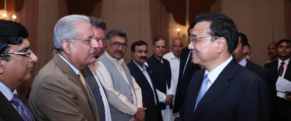 李克强与巴基斯坦各党派领导人深入交流