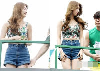 韩&ldquo;国民初恋&rdquo;秀智穿短裤录节目 遭男主持摸臀