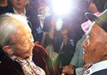 新婚6个月分别65年 朝韩离散家属重逢会感人瞬间(组图)