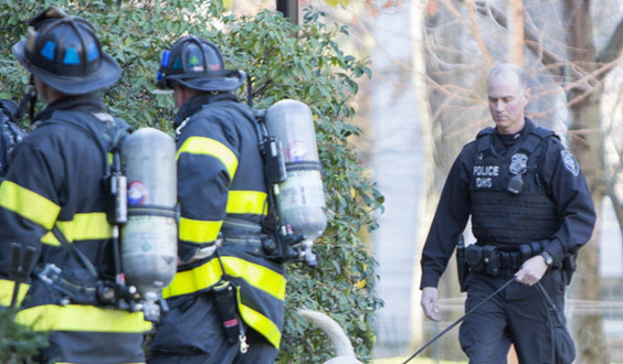 哈佛大学收到炸弹威胁 校园封闭课程取消