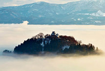 从天空之城到湖上秘境 脸书历数日本绝景（图）