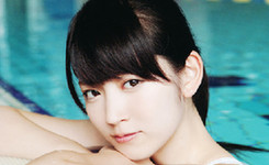 铃木爱理最新写真曝光 清纯似出水芙蓉