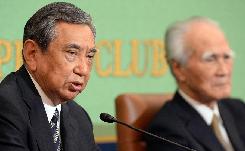 日本前政要就历史和安保问题&ldquo;敲打&rdquo;安倍(图)