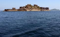 "军舰岛"背后的罪恶