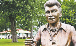 &ldquo;长得任性&rdquo;的雕塑